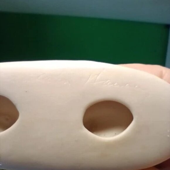 Rare Peter Okumoto Porcelain Hawaii Plumeria Dolphin + Surfing Santa Signed - Picture 6 of 13